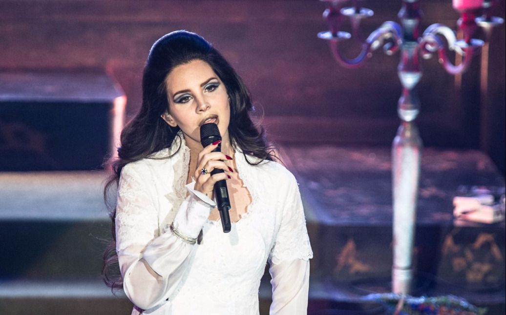 [图]【Tour 06】Lana Del Rey at Paradise Tour in Olympia (2013)