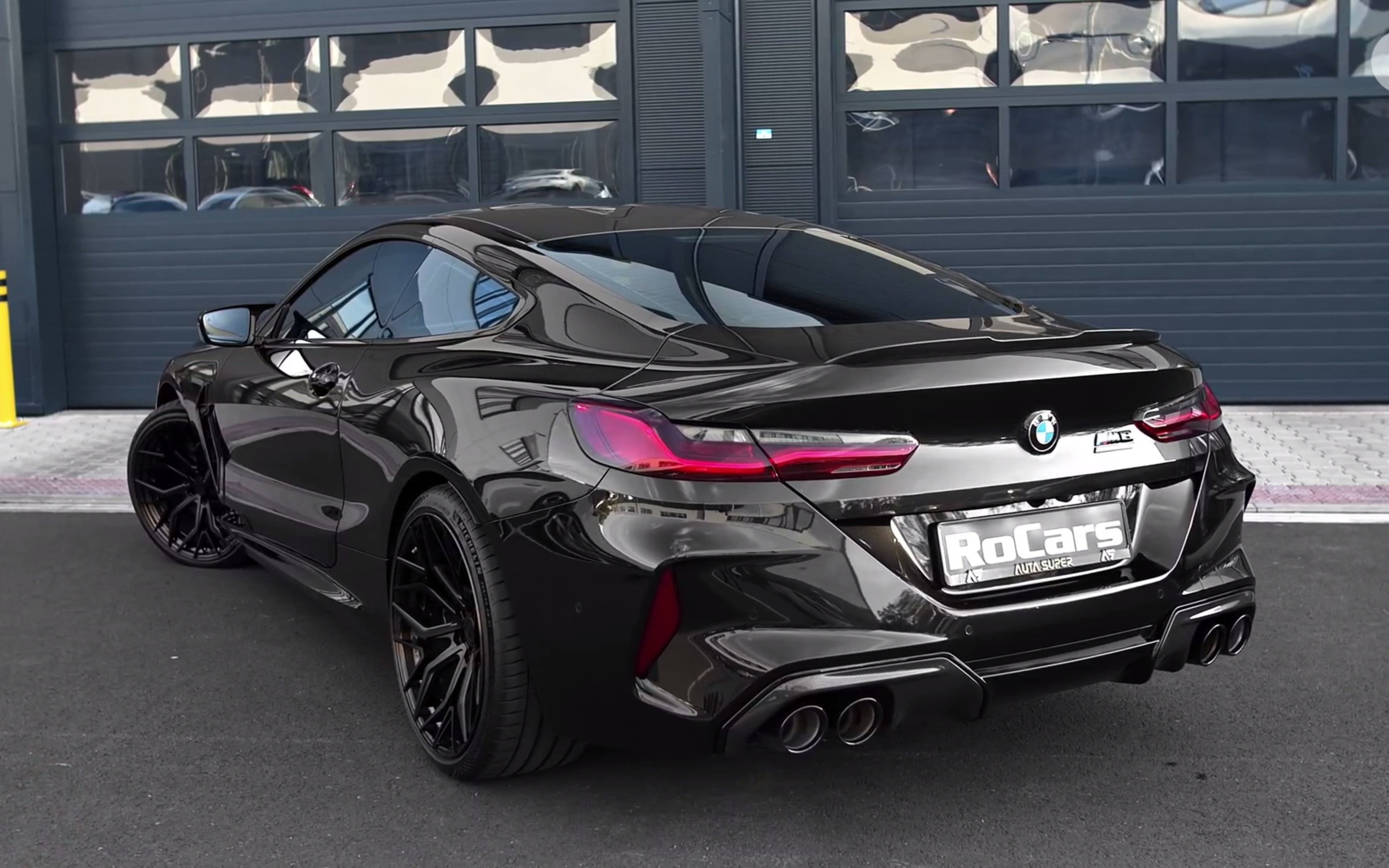 2020 bmw m8