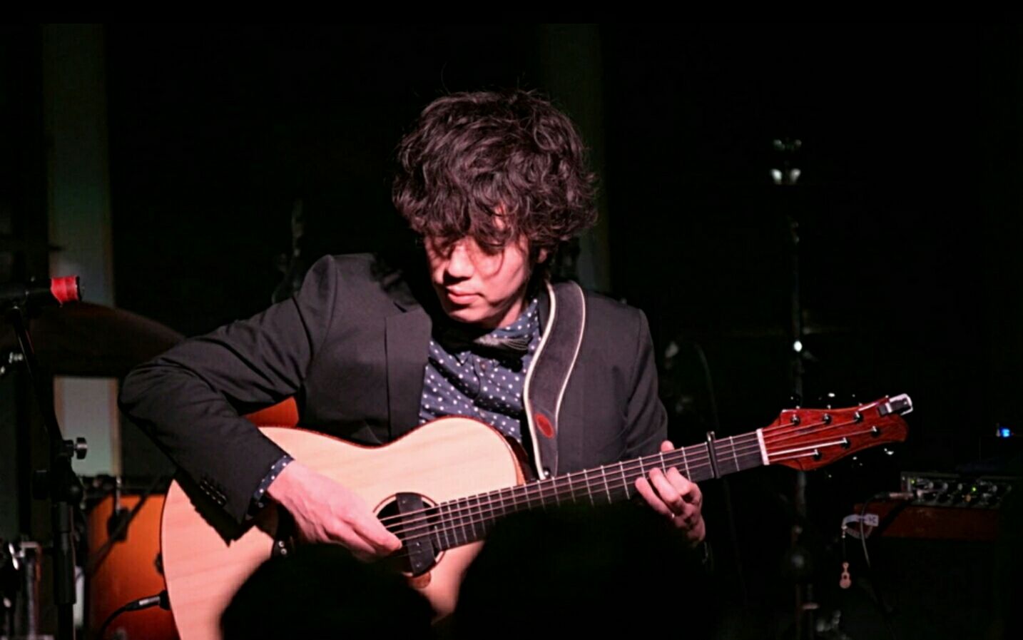 吉他指弹翻弹—伍伍慧等待的风_哔哩哔哩 (゜-゜)つロ 干杯~-bilibili