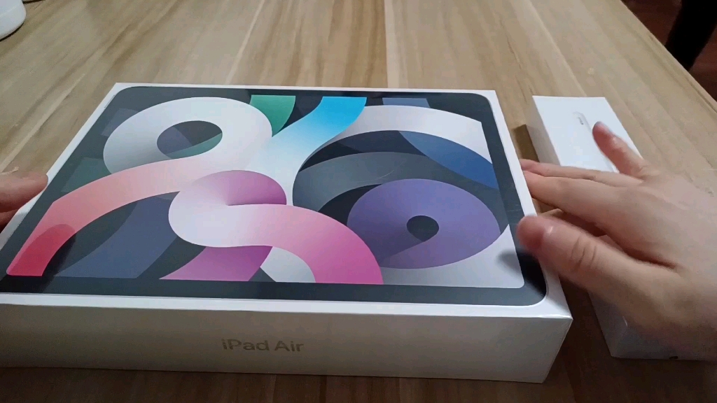 ipadair4pencil二代开箱