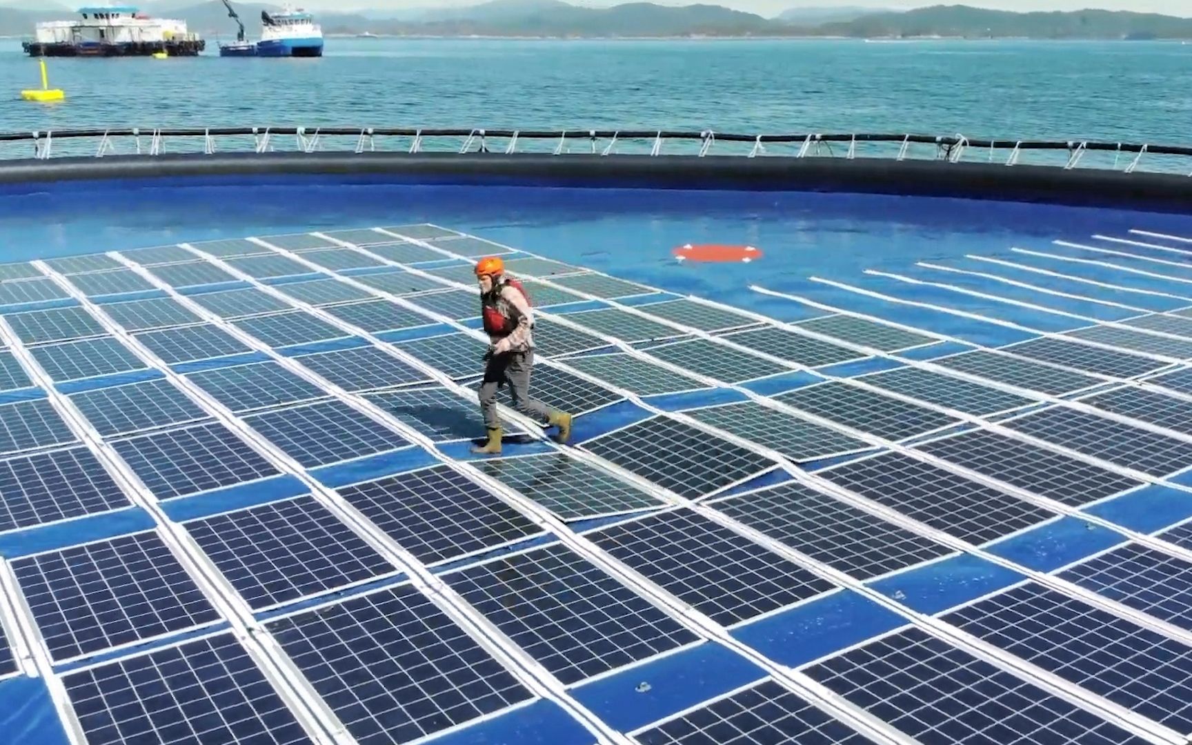 不可思议的太阳能漂浮板,水上漂浮式发电,设计原理是什么?