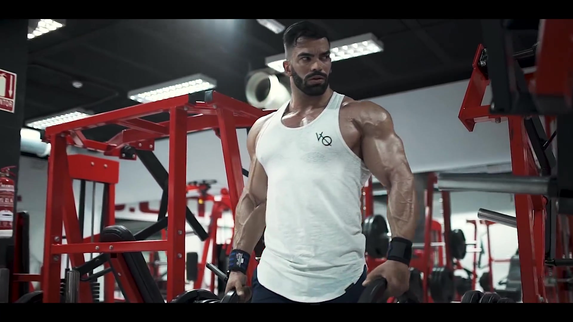 钉子哥塞吉为vanquish fitness拍摄的形象短片【zhy】_哔哩哔哩 (゜