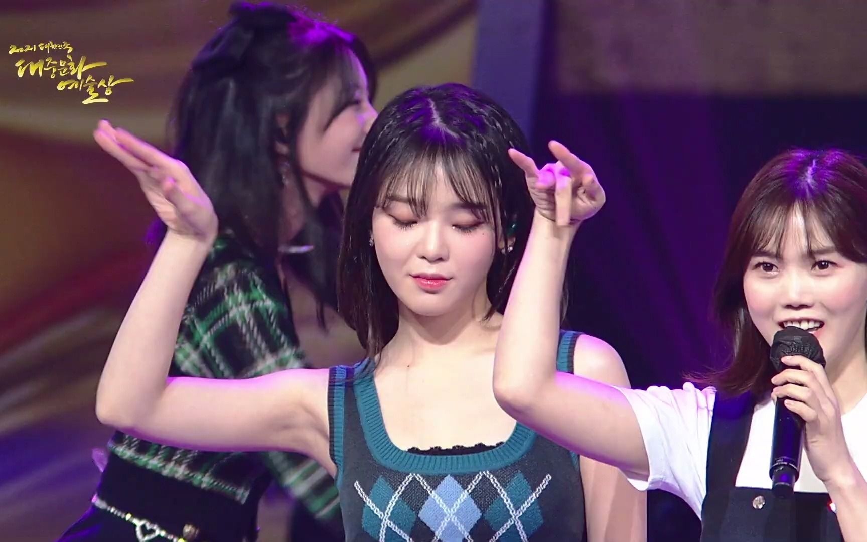 28 oh my girl最新回归dun dun dance现场 2021大韩民国大众文化艺术