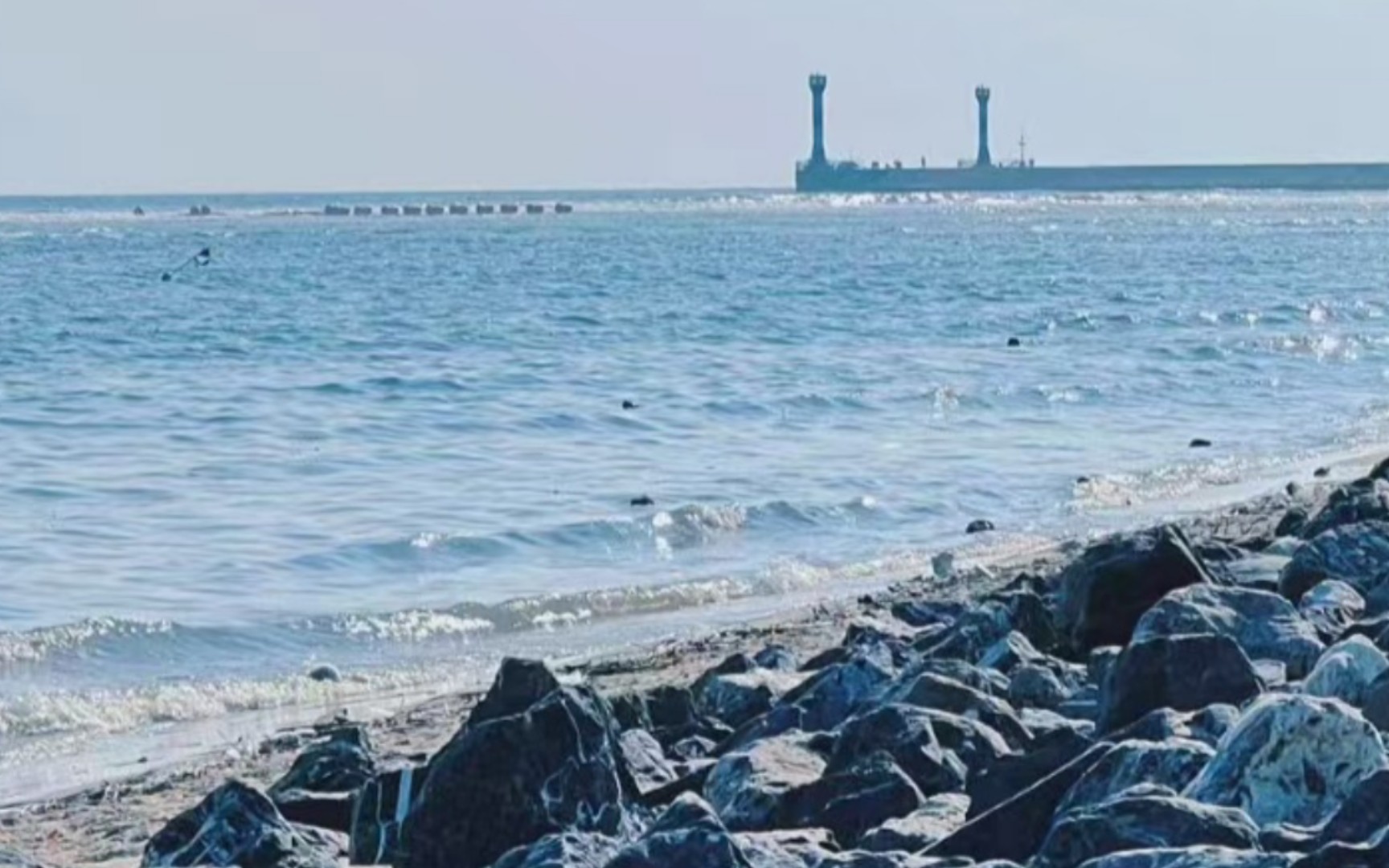 [图]银滩-侨港风情街-大墩海海滩-流下村-老街-金滩-银基水世界