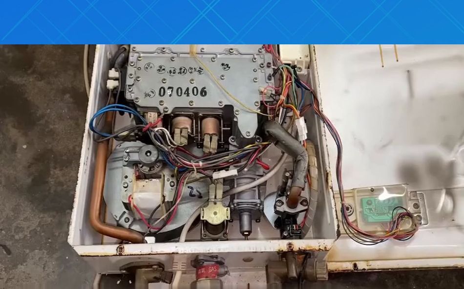 阿里斯顿热水器一直e3报警怎么解决请高手指点