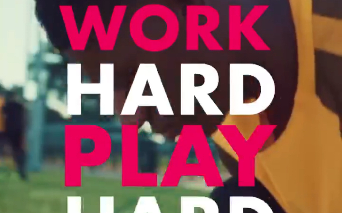 [图]work hard,play hard