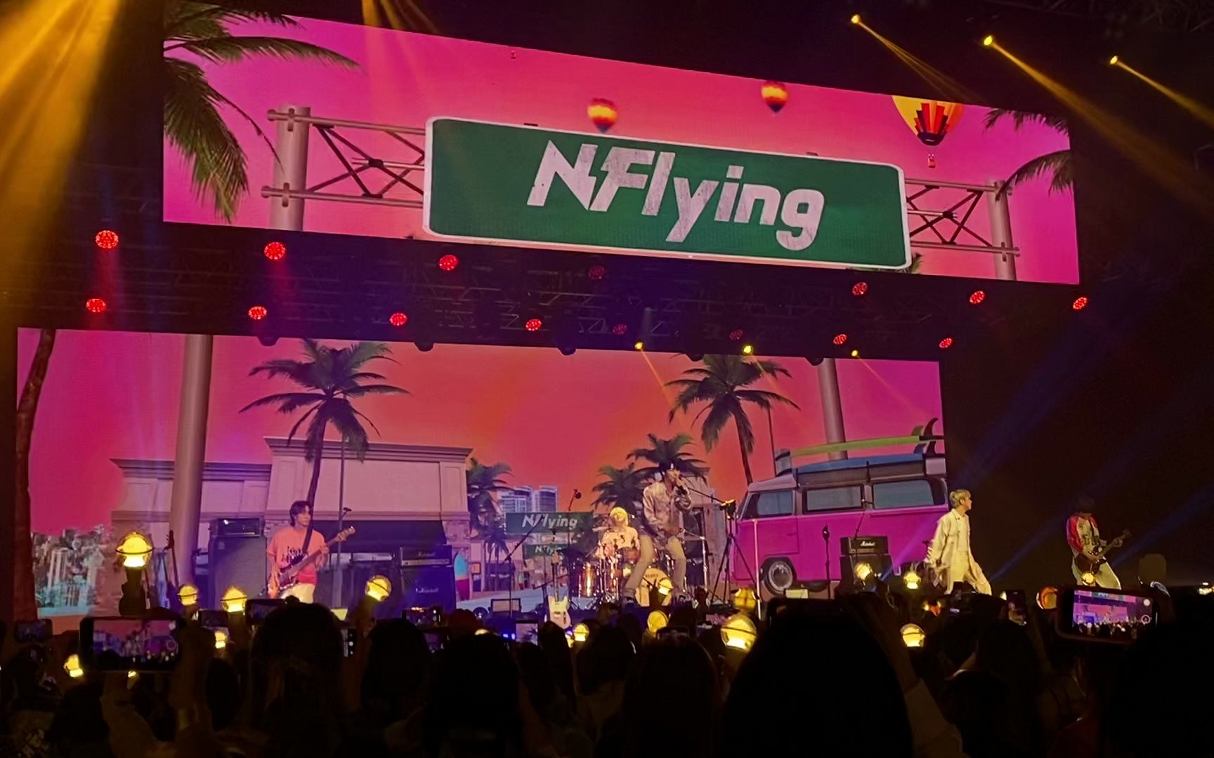 N.flying《Sunset》live 20230218 香港场哔哩哔哩bilibili