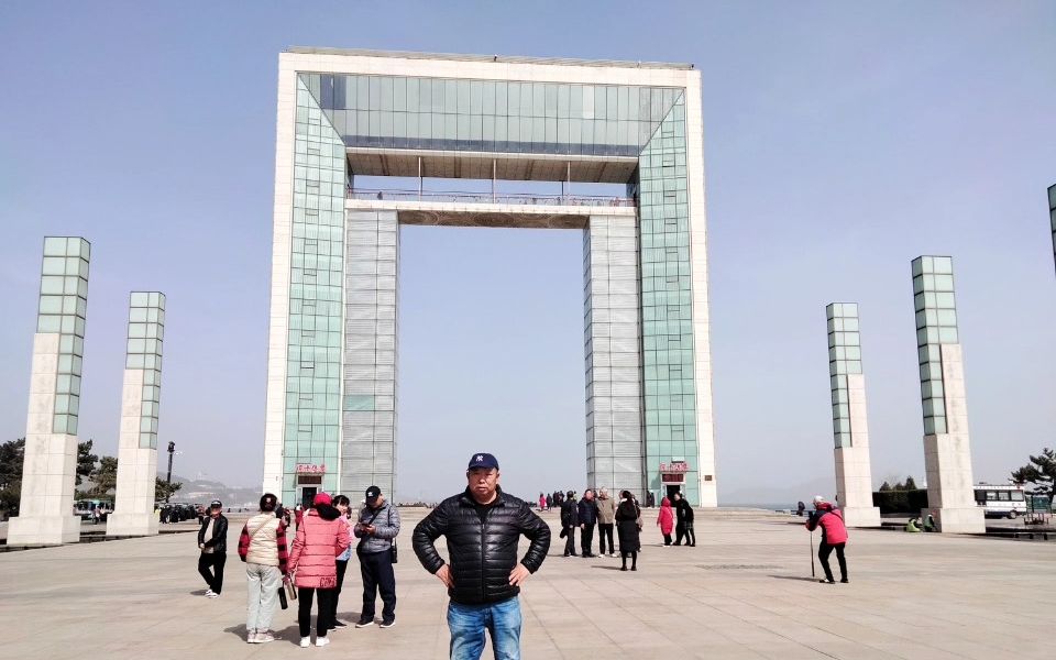 打卡威海幸福门万福图