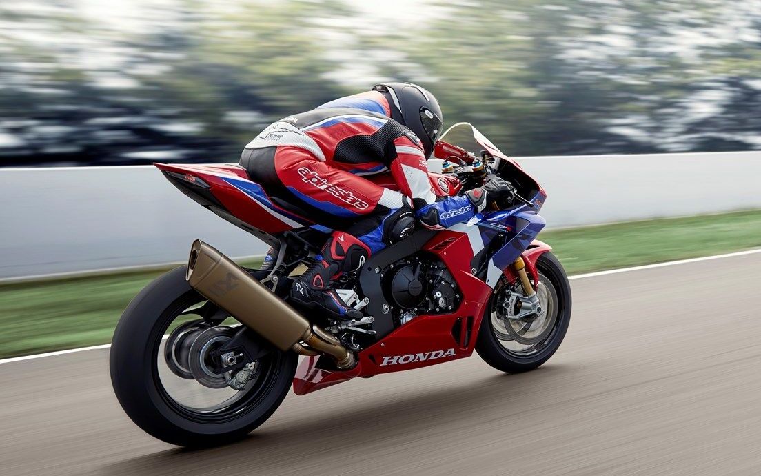 最强仿赛 cbr1000rrr fireblade sp 2020 试驾_哔哩哔哩_bilibili