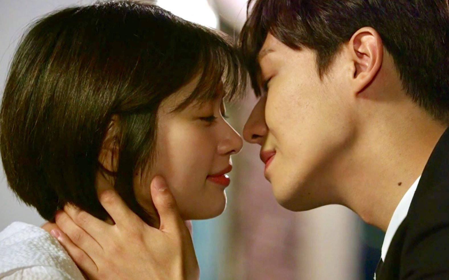 【爸爸好奇怪】【伪骨科cp】【李准郑素敏】【原声吻戏剪辑】