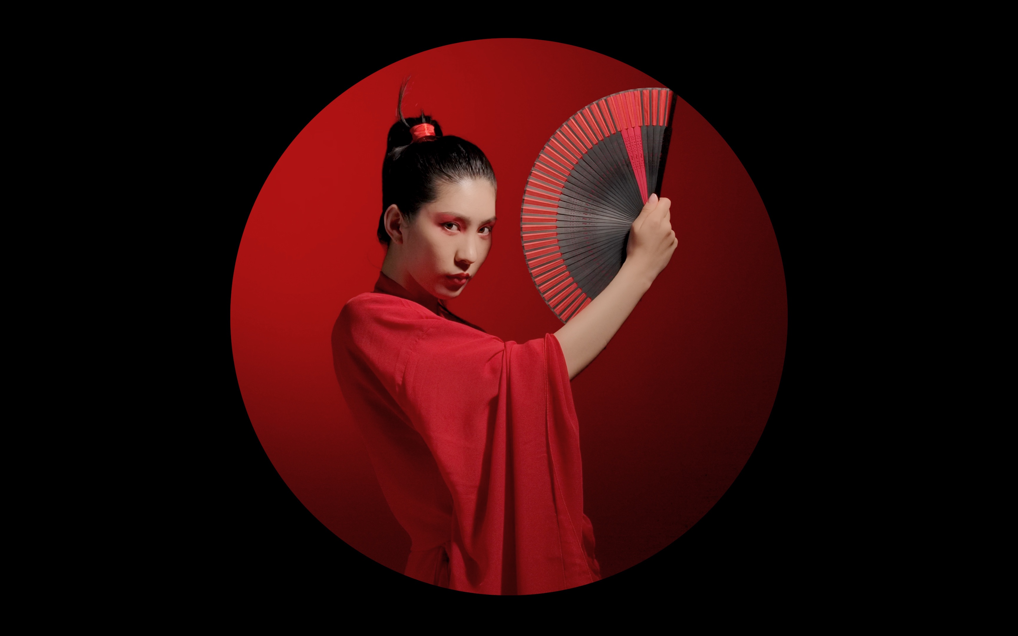 6月份拍的国风美妆广告创作