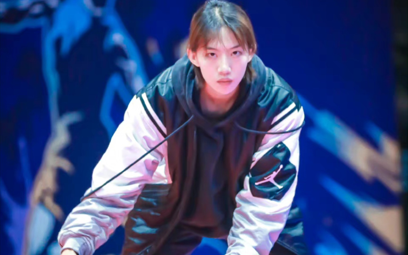 谁说女子不如男,女街球手零封韩潮