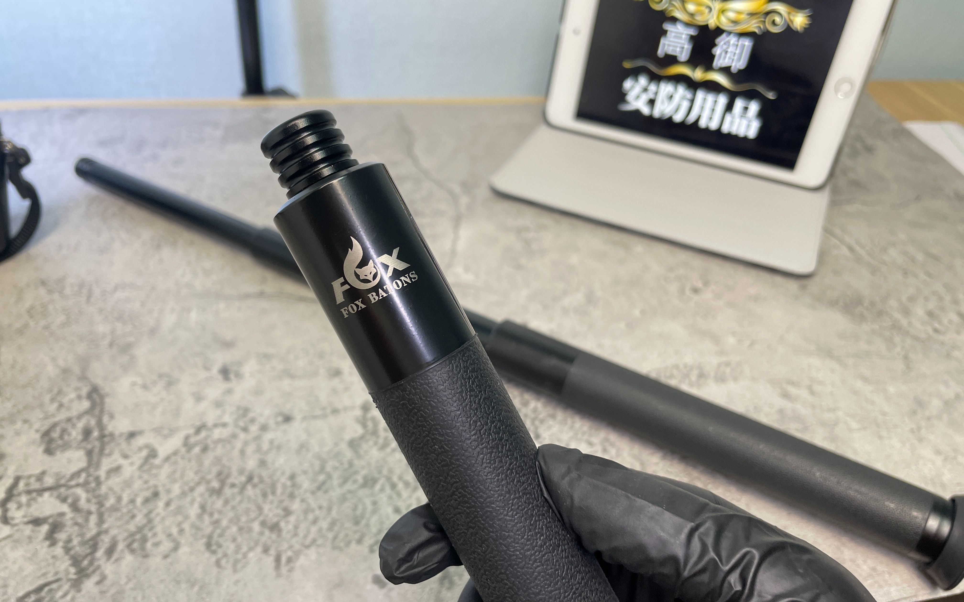 两百元甩棍天花板 狐狸fox凸轮机械甩棍