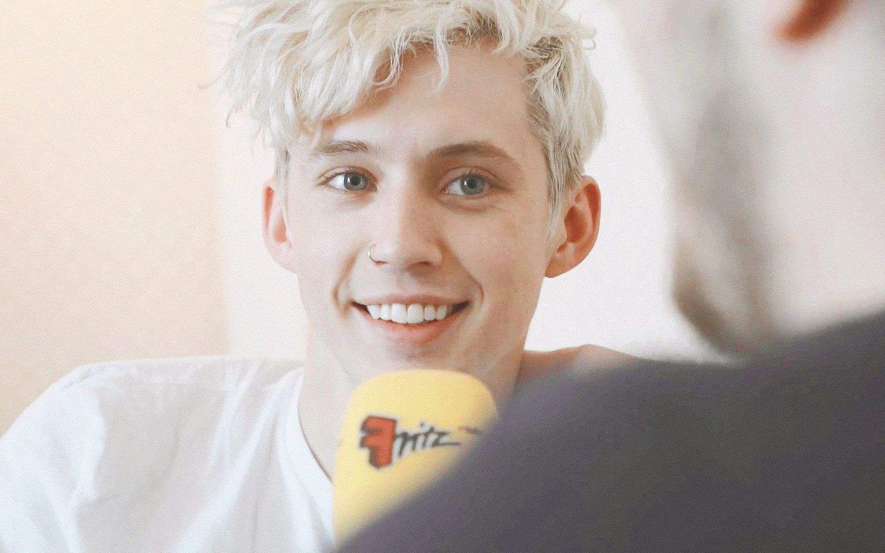 【Troye Sivan | 戳爷 | 视频混剪】美如画 | 盛世美颜 | 美少年 | 欧美男神 | 神仙颜值 | 舔屏向 | There For You哔哩哔哩bilibili