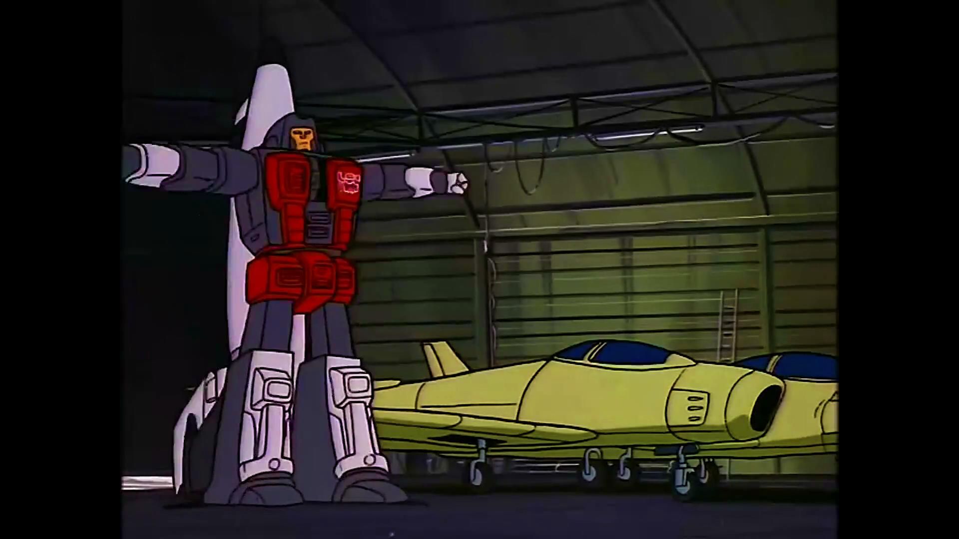 俯冲,变形!胸口长出轮子,腿两侧翻出轮子【变形金刚】