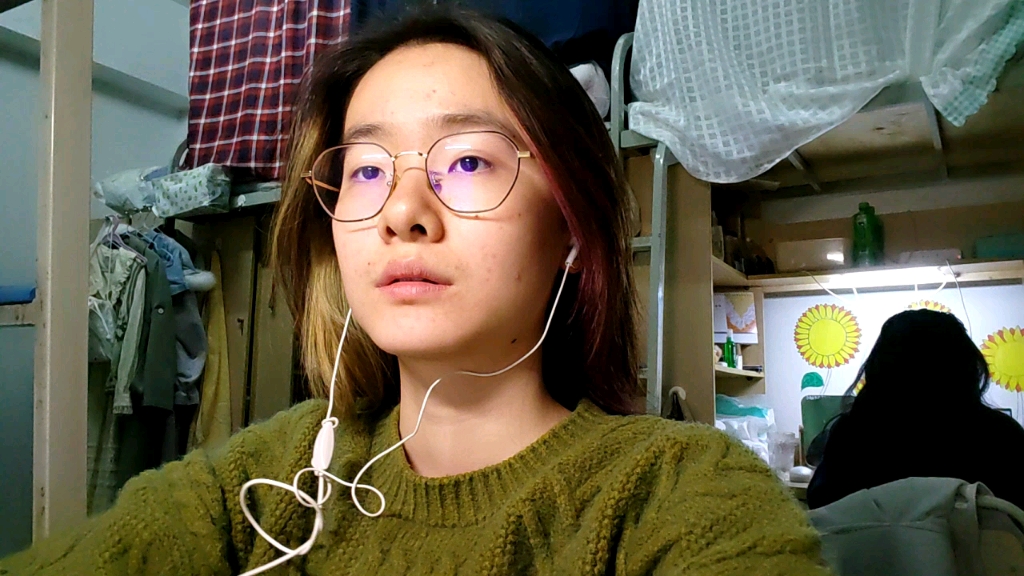 笑得皮都展开了/重温婧的reaction直录