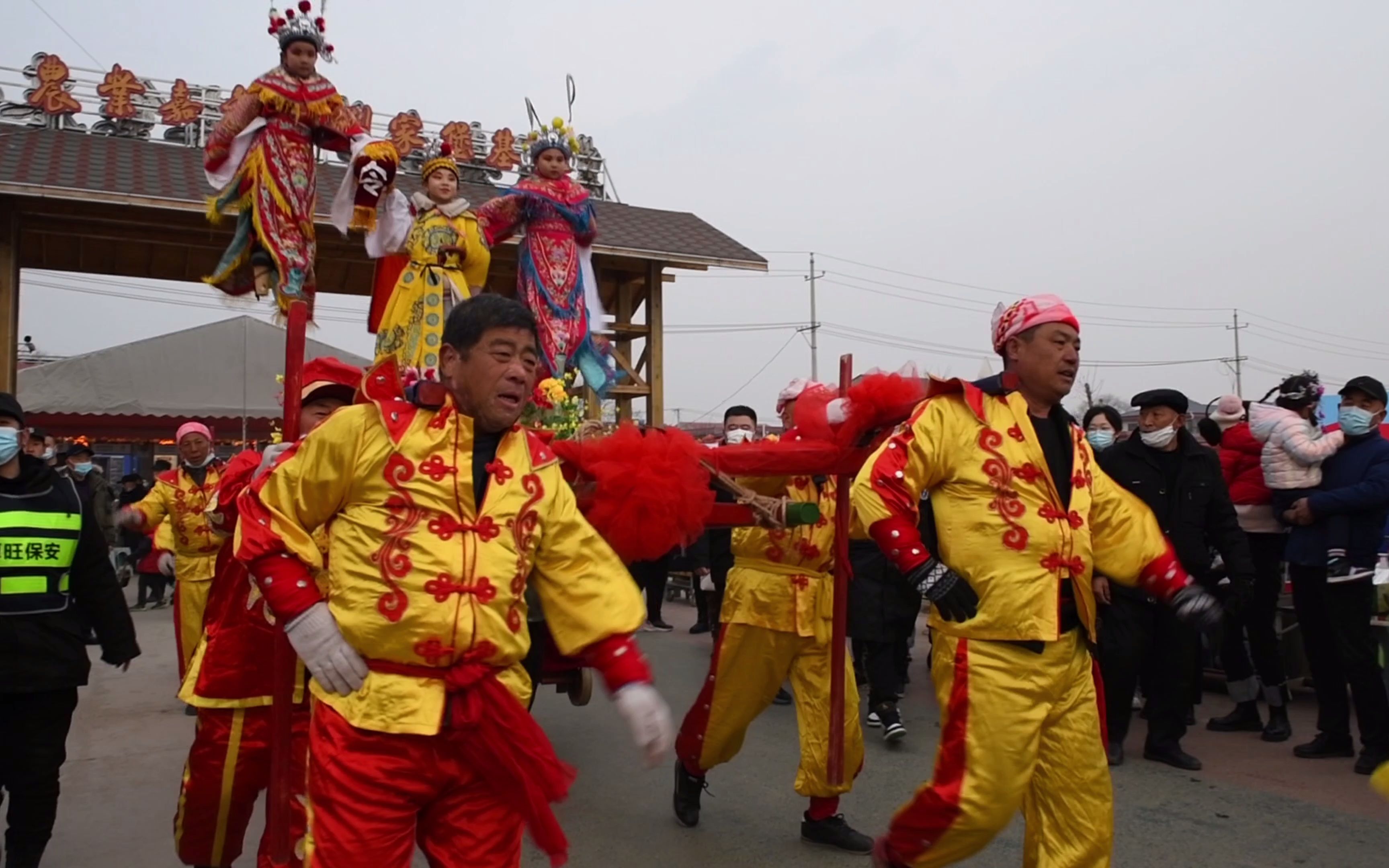 太原非遗小镇刘家堡首届民俗迎春花灯会
