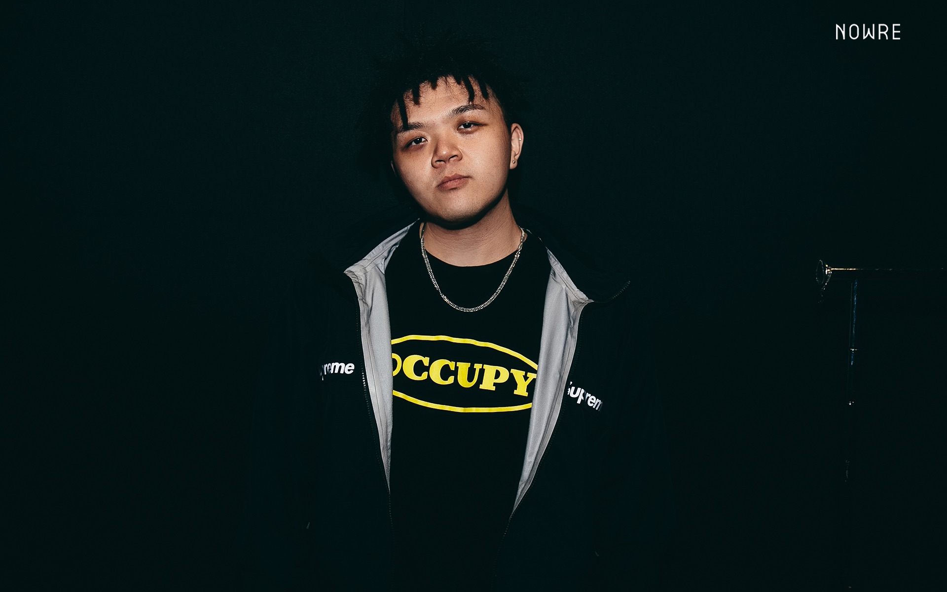 艾福杰尼:我的音乐与我的穿搭方式,一定是以我为主的