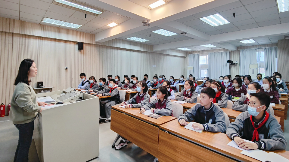 镇江市外国语学校2021级五自领航班春学期开班哔哩哔哩bilibili