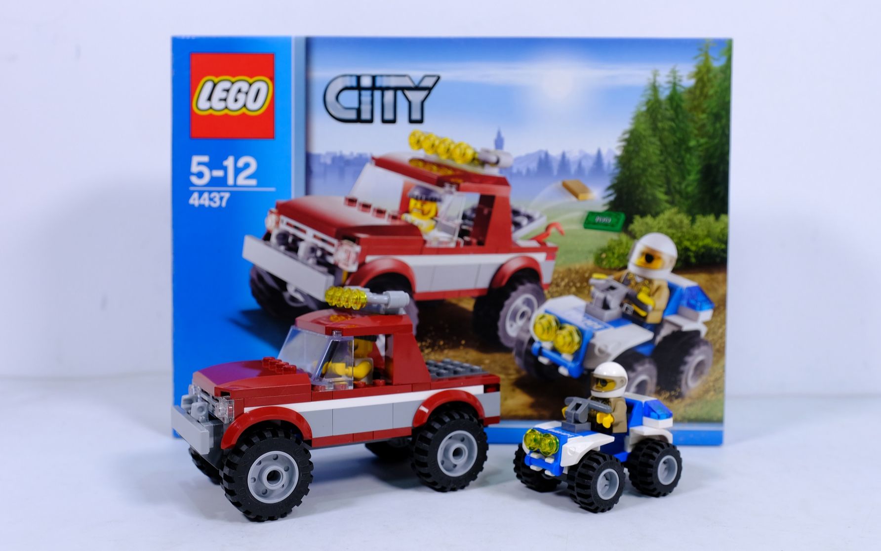 乐高搭建乐高城市组森林警察系列4437森林追捕评测