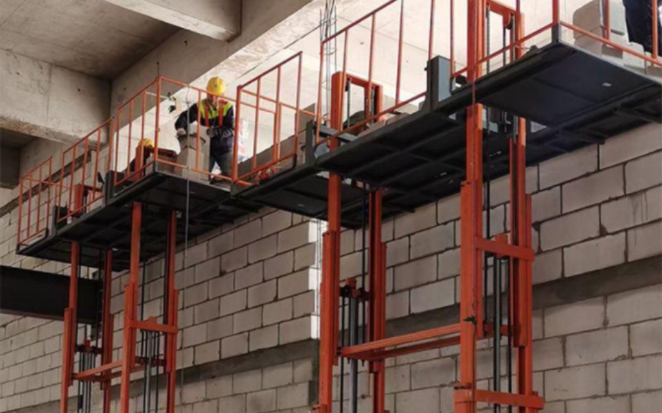 砌筑抹灰升降平台让这个夏天不再炎热