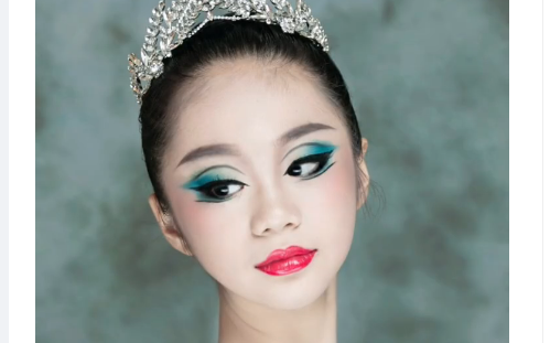 芭蕾眼妆风格解析【3】彩绘式画法