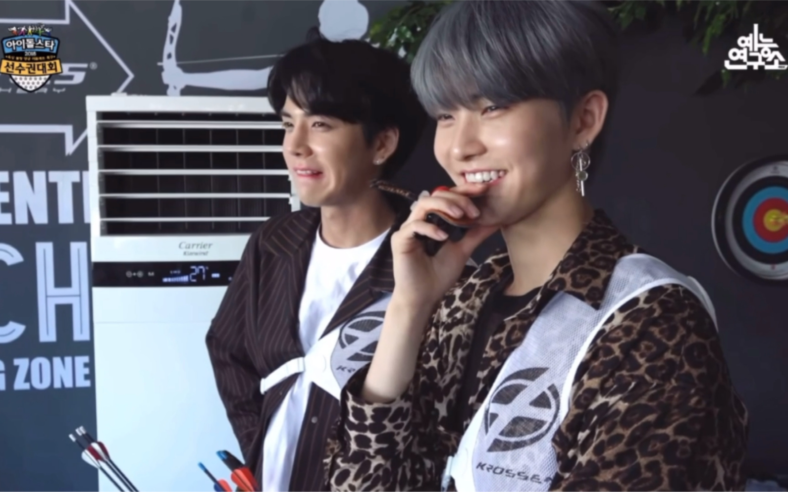 【许玹準】【hwall】中字已翻好,射箭练习的银发