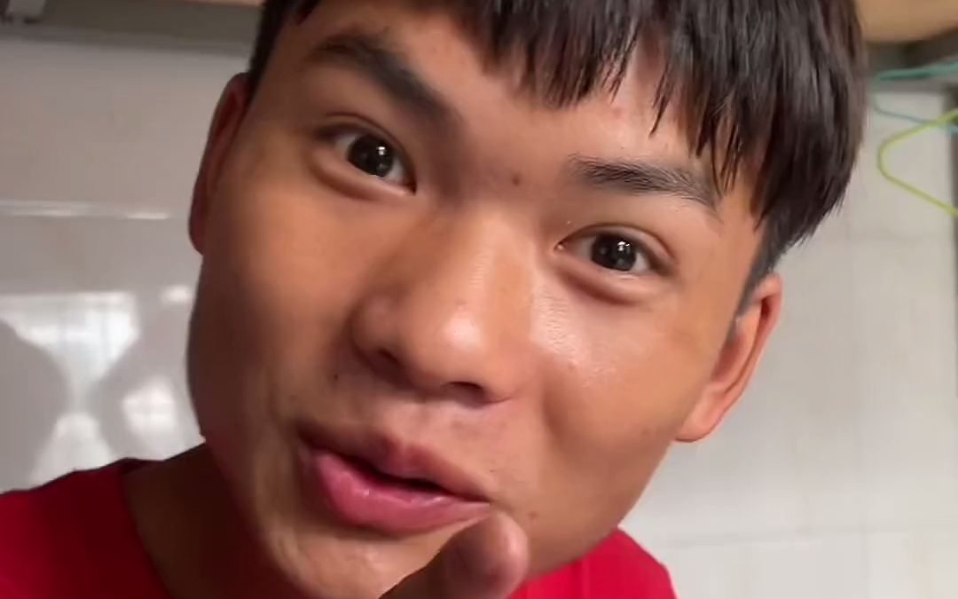 这个老六太狂了吧