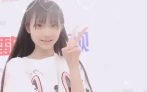 Tải video: 【刘力菲】