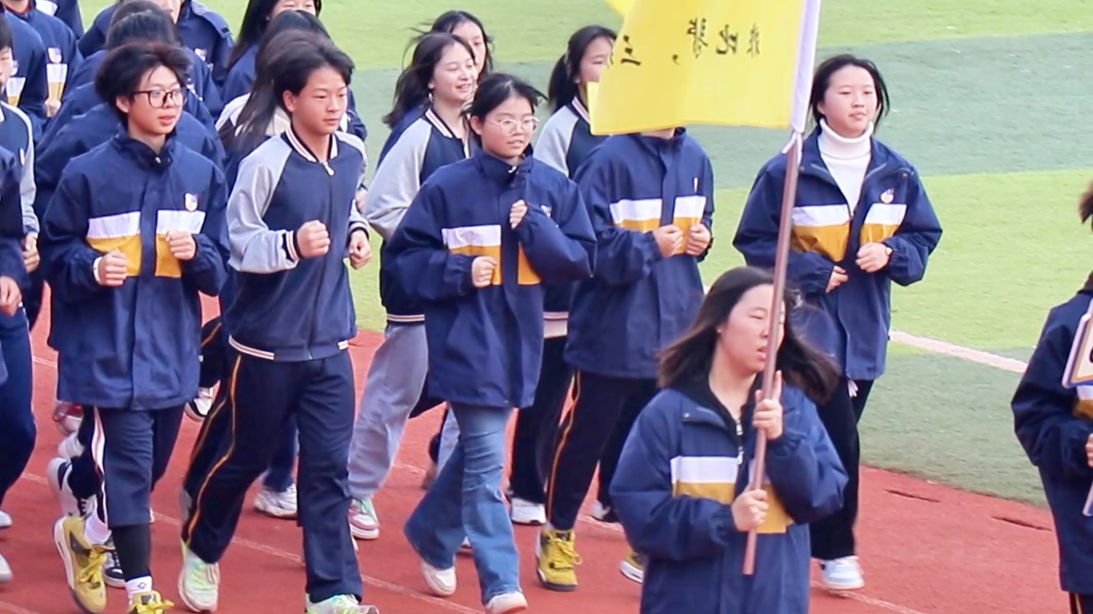 祁阳市郡祁学校中小学跑操比赛,震撼来袭!这大概就是青春最美的模样!