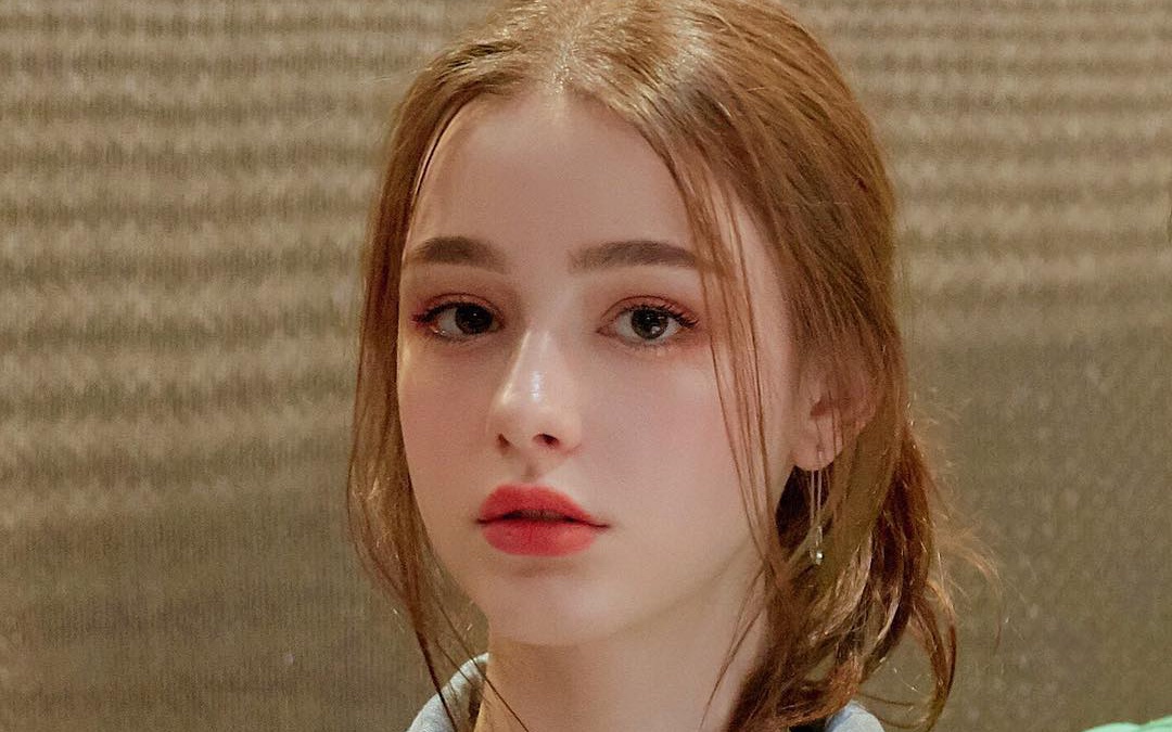 【dasha taran】俄罗斯仙女的简单ins妆容 首尔vlog#1