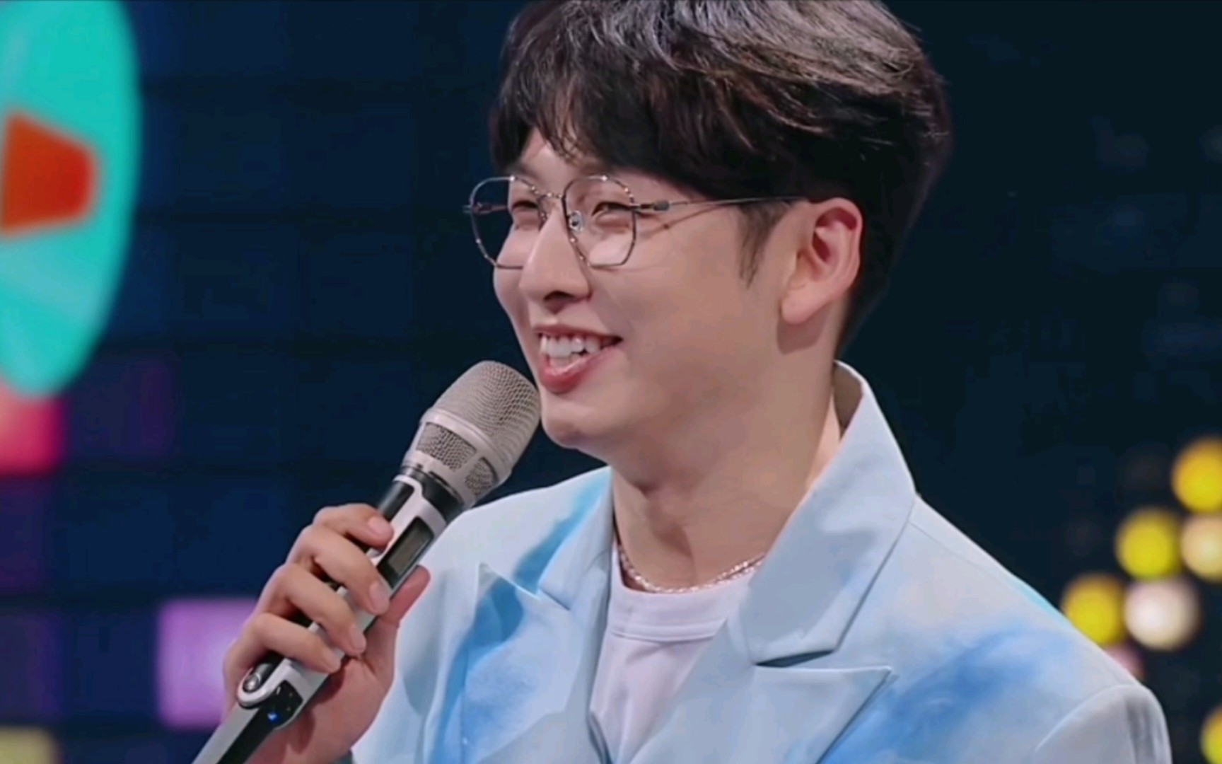 今天是神奇的齐齐子!