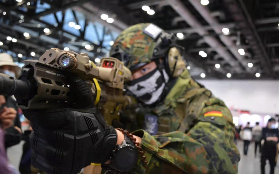 5.1北京ijoy漫展军迷cos