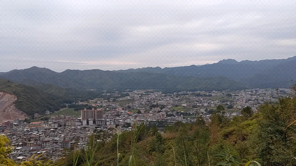 連平縣忠信鎮黃嶺山風景