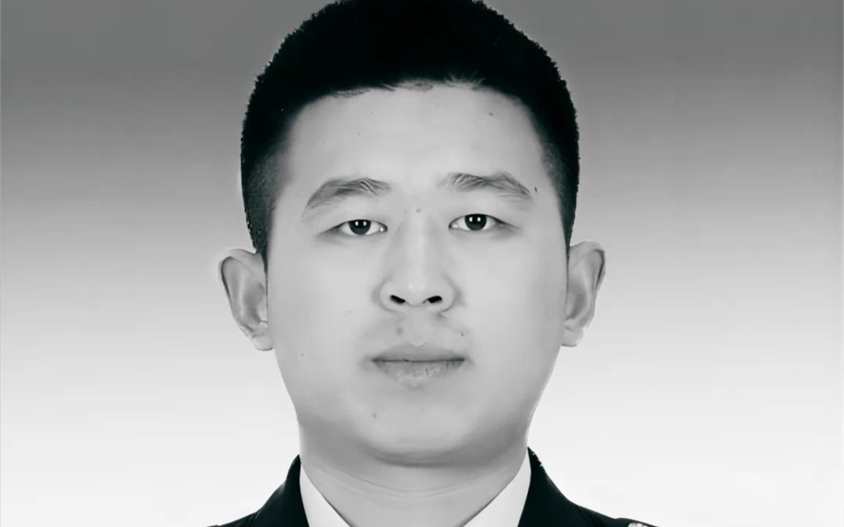 冯振在强降雨抢险救灾中壮烈牺牲!英雄,一路走好!