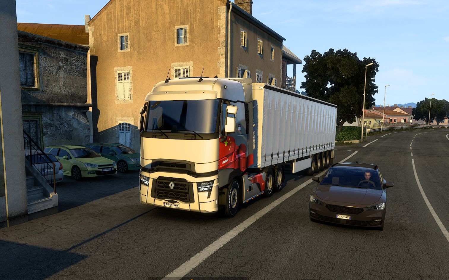 欧卡2 雷诺新车t-high山路运送24t货物