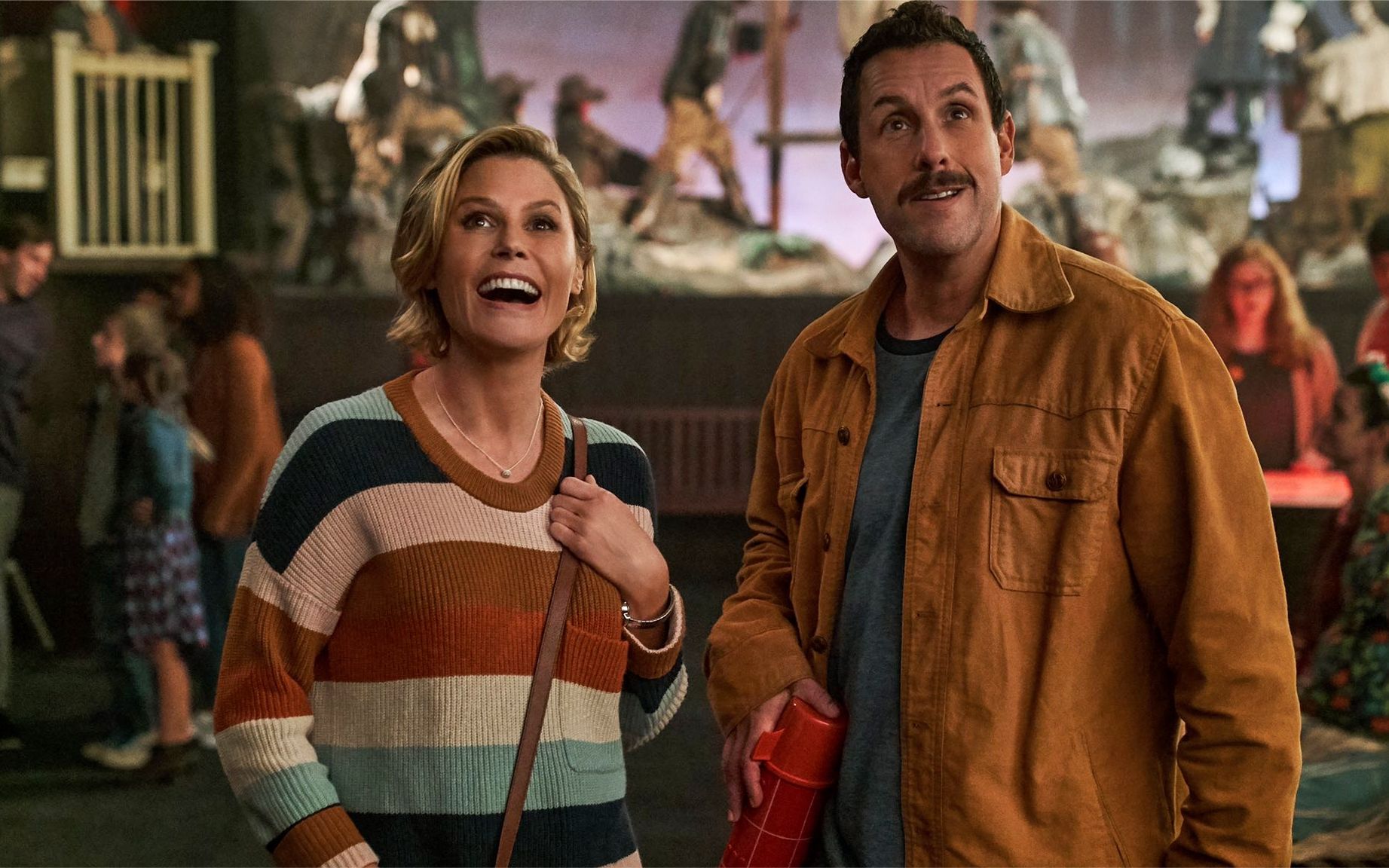 万圣笑柄变英雄亚当桑德勒主演电影湖比万圣节正式预告