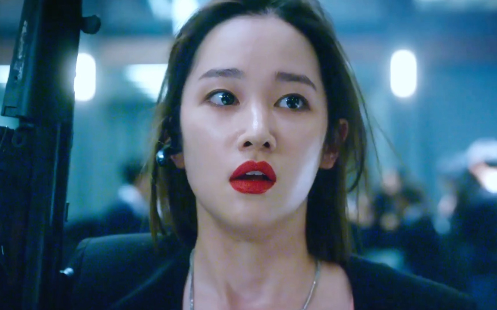 【韩版纸钞屋】姐姐好飒我好爱!姐姐走的每一步都踩到了我的心巴