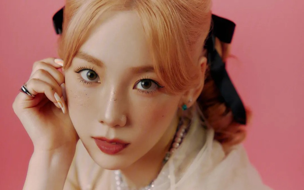 泰妍-weekend (verse 1)(verse 2)两个版本【superstar sm 】(全民天