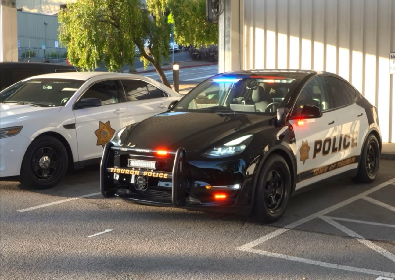 加州tiburon镇警察局警用巡逻车展示
