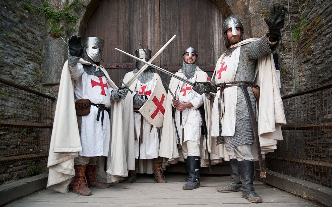 历史频道.埋藏的历史:圣殿骑士团和圣杯.e01.2018[高清][英字]