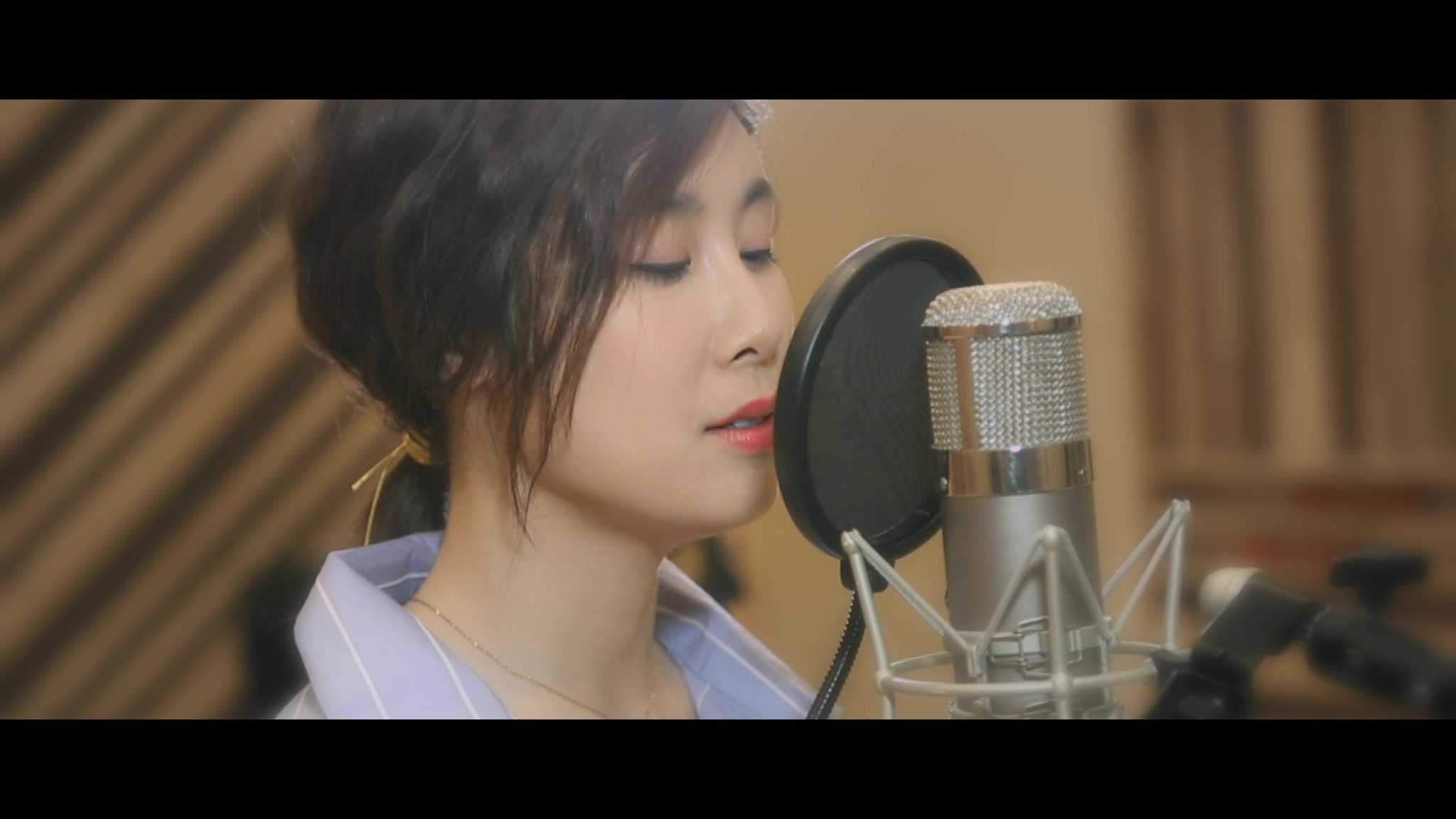 张力尹答案电视剧漫长的告别插曲