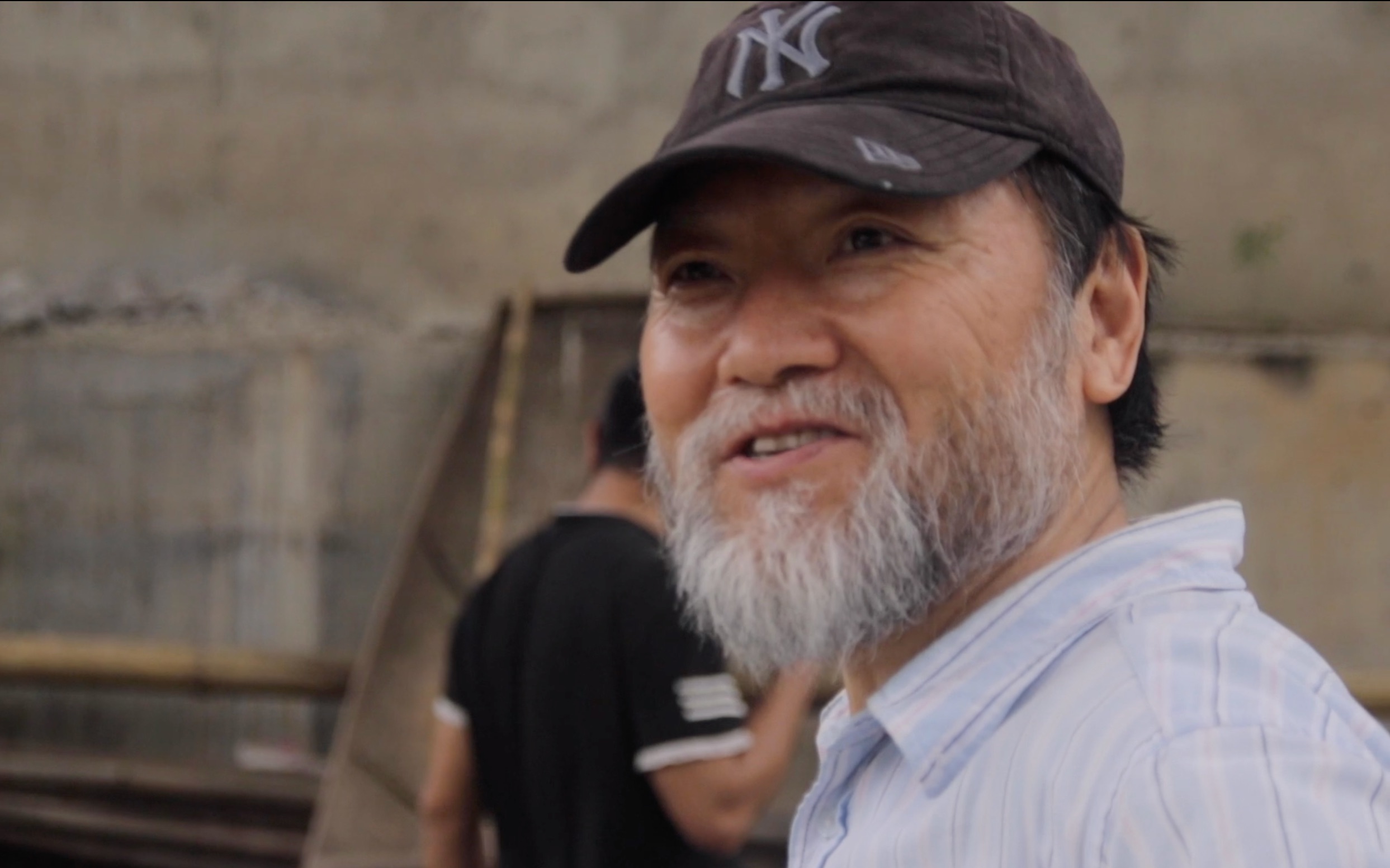 com《jj斗地主》湖南名将惨遭淘汰,洪江直播间痛哭,秀岩在线开导!