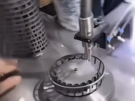 圆锥滚子轴承自动化生产线