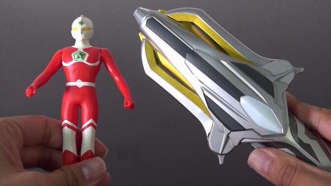 【奥特曼】【pb限定奥特复刻 ur】ur银河火花 扫描限定软胶/扭蛋软胶