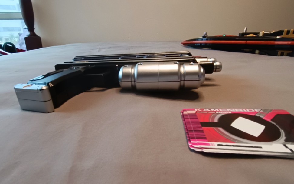 海东dx黑枪能塞几张卡片