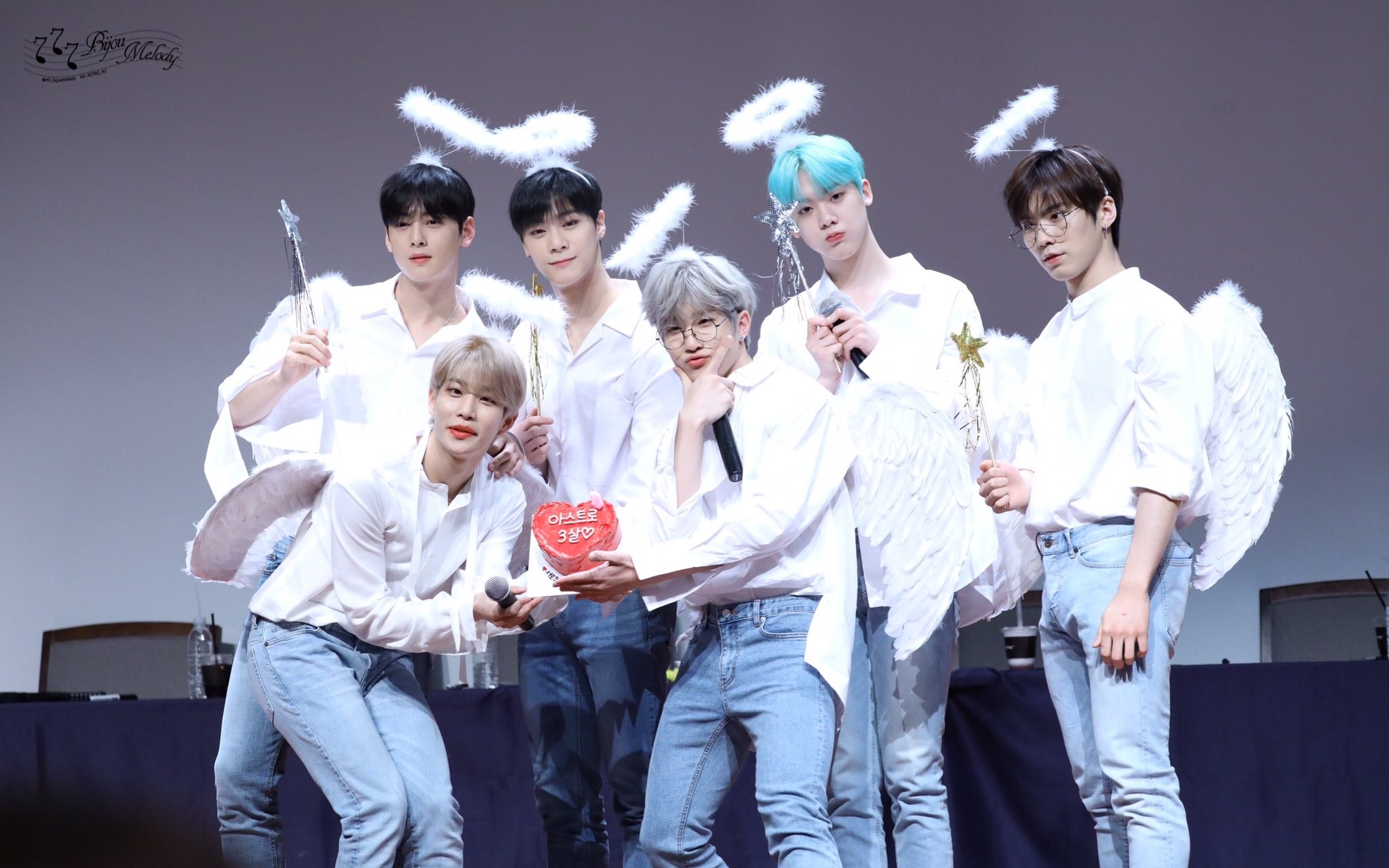 【astro】〔天使版〕all night 190217龙山签售会_哔哩哔哩_bilibili