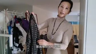 Video herunterladen: 60岁女主播背后的辛酸