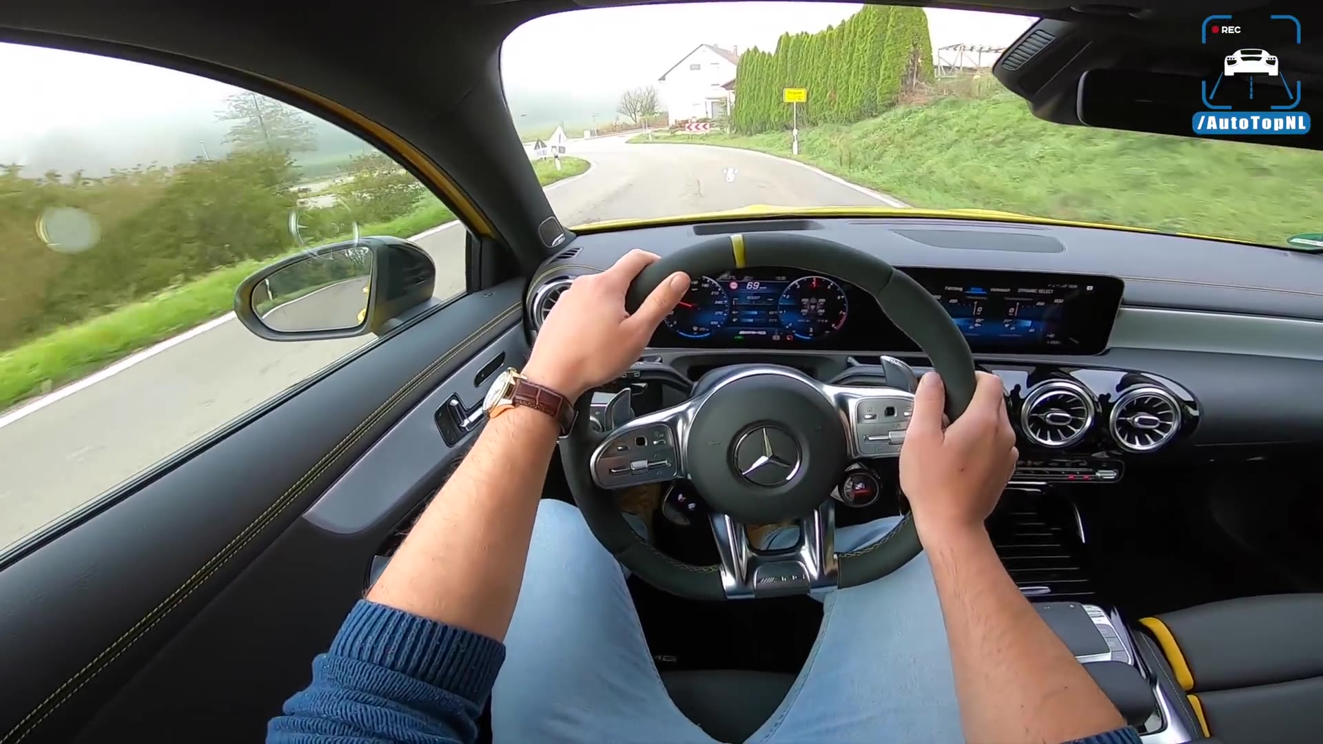 (1080p 60fps)第一视角带你体验2020 梅赛德斯 奔驰 a45 s 4matic