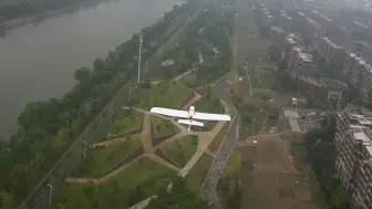 下载视频: 白鸽雨天穿云